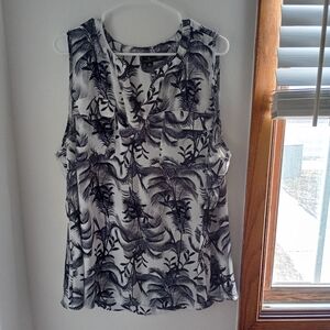 Worthington Black & White Palm-Print Sleeveless Blouse